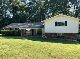 2 Dekle Dr NE, Rome, GA 30161