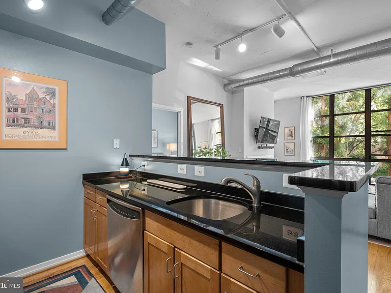 2020 12th St NW #108 — Photo 13