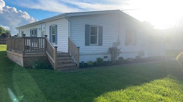 1st image of 183 2nd St