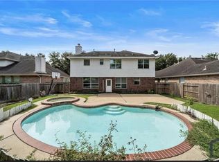 14910 White Forge Ln, Sugar Land, TX 77498