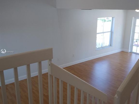 5th image of 7110 SW 41st Pl