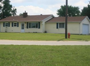 1320 Harrison St, Wood River, IL 62095