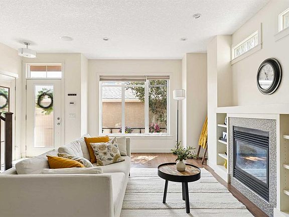 4th image of 1932 E 35th St SW #2