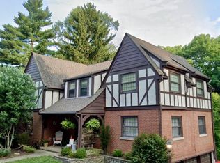 1081 Lawton Rd, Park Hills, KY 41011