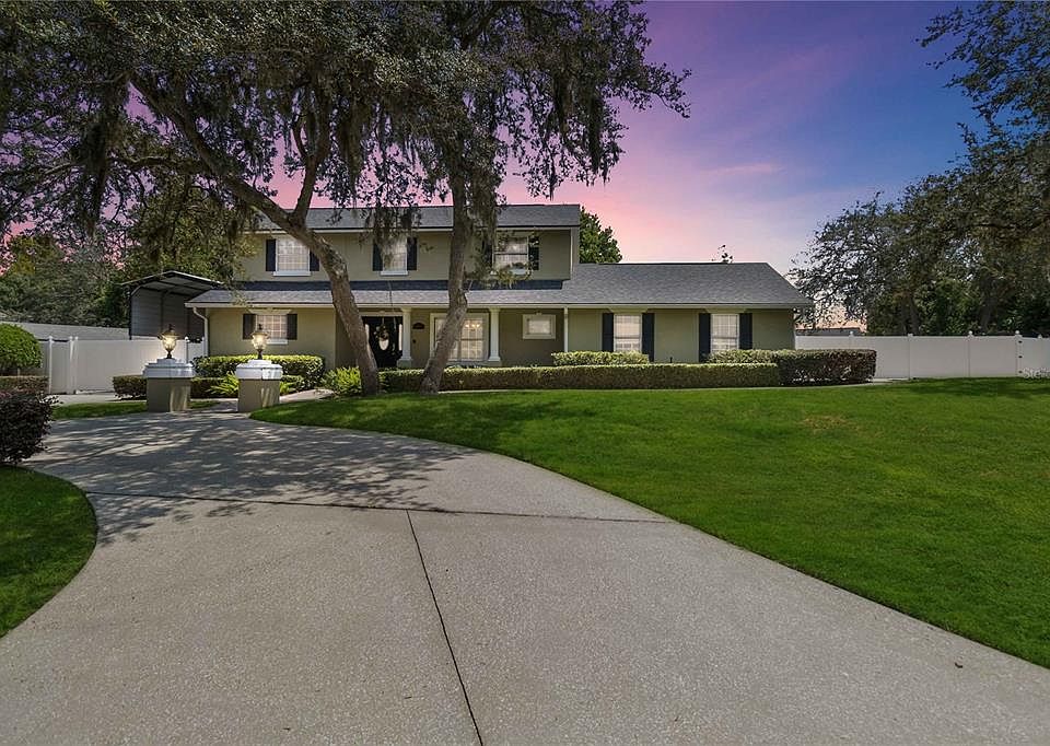 1st image of 572 Terrace Dr