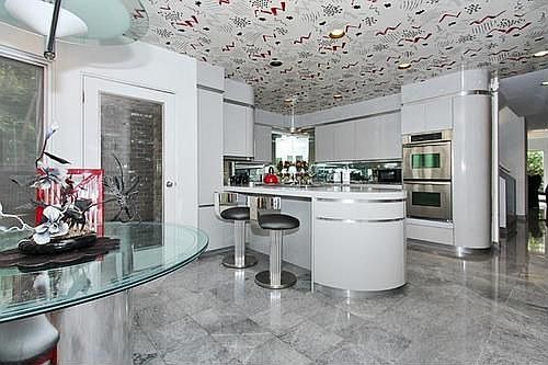 3rd image of 9 Maclean Dr
