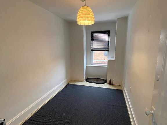 3rd image of 21-76 29th St #3