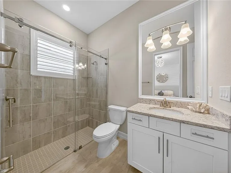 14930 Blue Bay Cir — Photo 39