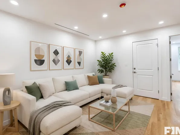 382 Chauncey Street image 1 of 11