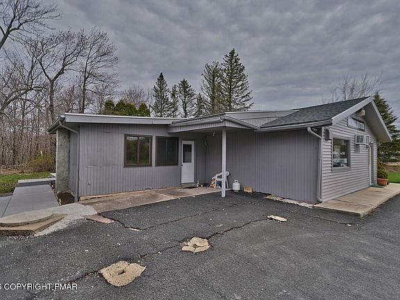 2nd image of 113 Ward Ave