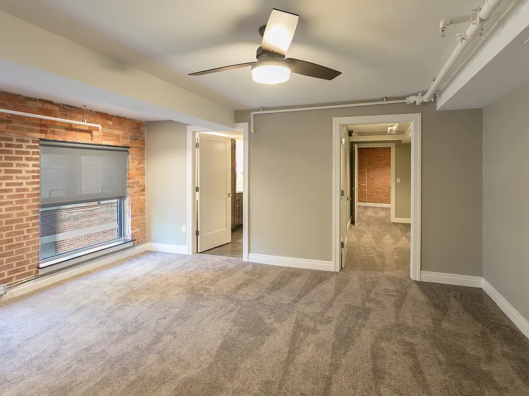 31 Barker St #1 — Photo 9