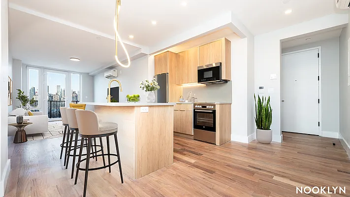 Rented by Nooklyn NYC LLC | media 9