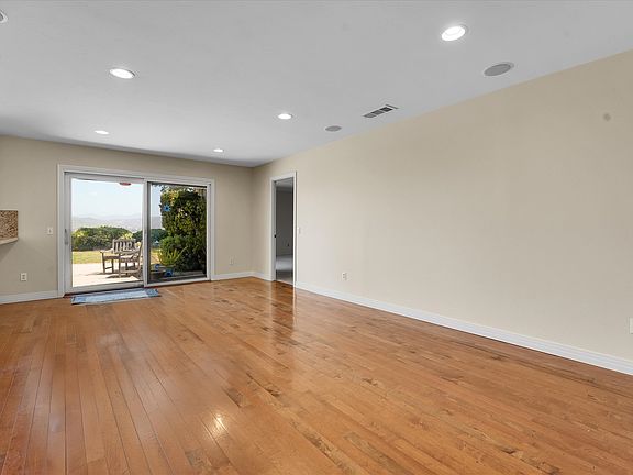 5th image of 1939 Ventana Way