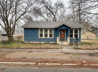210 S 3rd St, Dardanelle, AR 72834