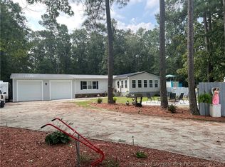 329 Homer Rd, Elizabethtown, NC 28337