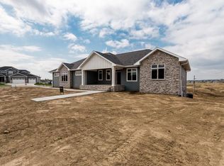 3600 High Creek Rd, Bismarck, ND 58503
