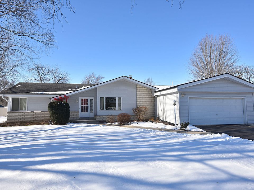 1st image of 14065 W Honey Lane Ct
