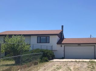 27 Rimrock Rd, Rolling Hills, WY 82637