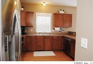 5th image of 3111 Kingsbridge Ln