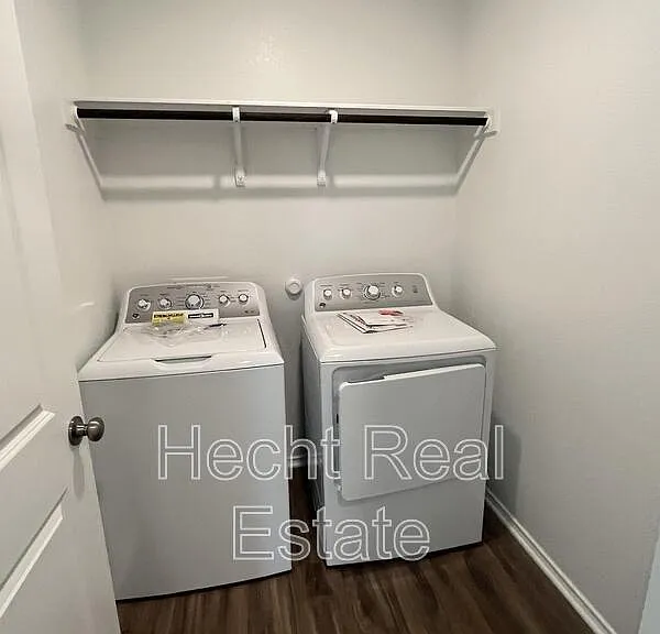283 Silver Glen Dr #1 — Photo 17