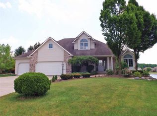 1011 Coral Isle Cv, Fort Wayne, IN 46845