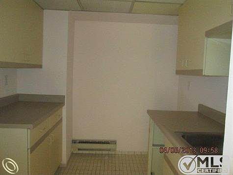 Riverfront Kitchen.JPG