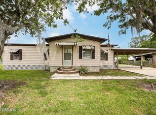 123 Smith Ln, Satsuma, FL 32189