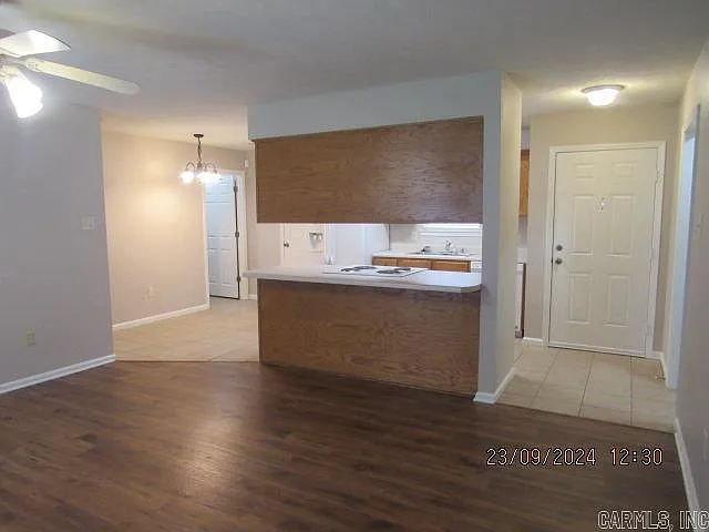 4555 Graham Dr — Photo 3