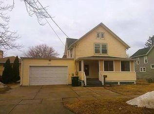 233 South Water STREET EAST East, Fort Atkinson, WI 53538