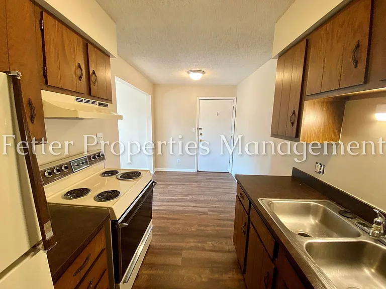 2716 N Kentucky Ave — Photo 4