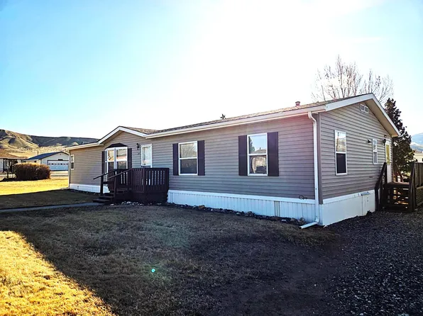 307 Hays Ln, Dubois, WY 82513