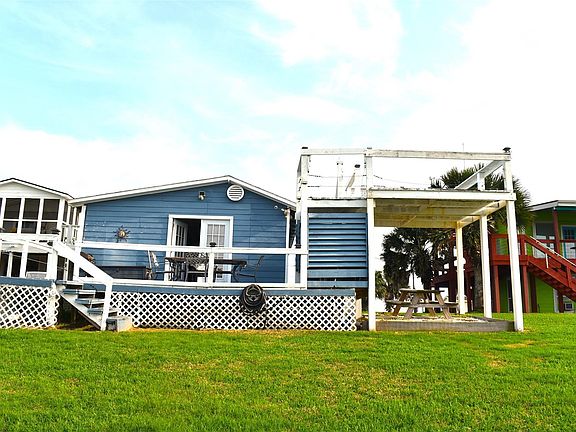 3rd image of 2121 County Road 230