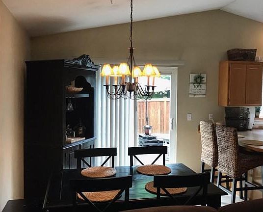 5th image of 17157 Dogwood Ln
