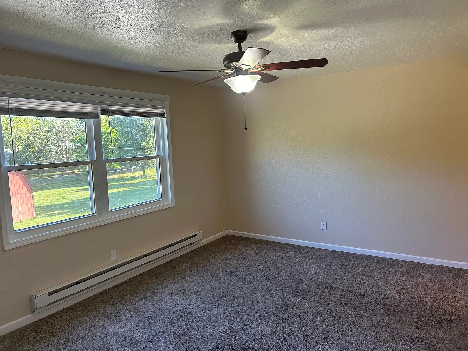 2 bed, $750 — Photo 1