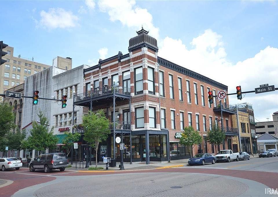 1st image of 301 Main St APT D