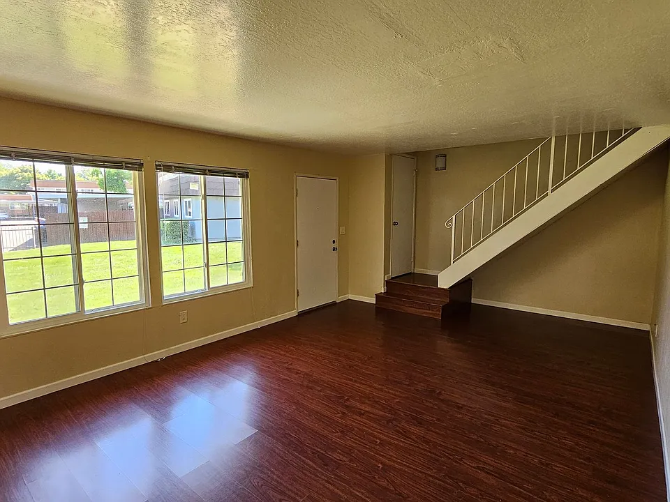 3193 Tonopah Ct