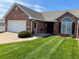3442 Shermans Holw, Jefferson City, MO 65109