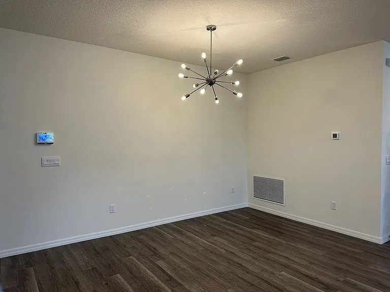 3272 Arch Ave — Photo 10
