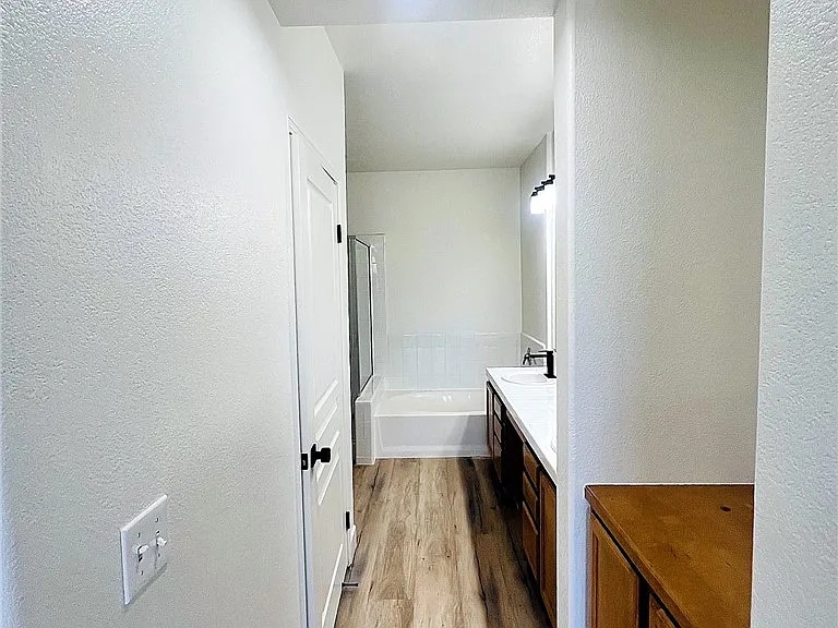 912 Duckhorn Ct #203 — Photo 20