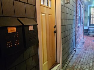 19 Clark St #1, Boston, MA 02109