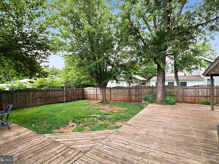 511 Avondale Dr — Photo 69