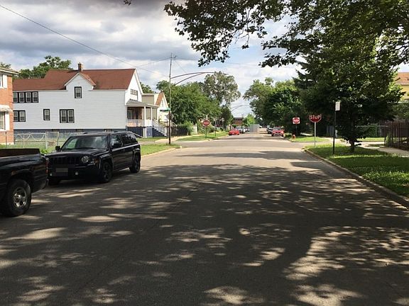 4th image of 6751 S Marshfield Ave