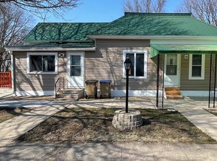 420 Worth St, Lamont, IA 50650