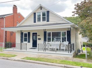 1037 Myrtle St, Cumberland, MD 21502