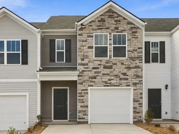 832 Embark Cir, Greer, SC 29651