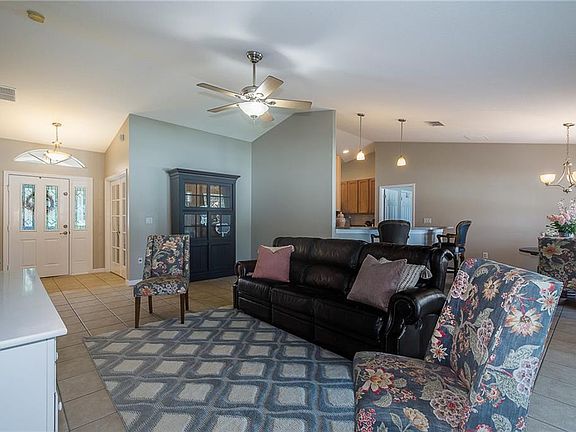 3rd image of 108 Lena Ann Dr