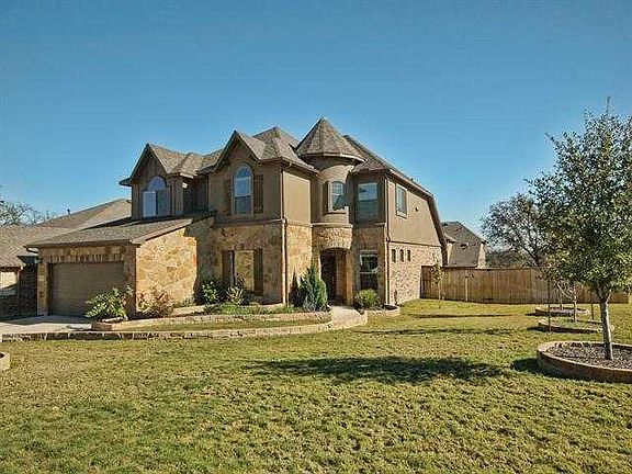 2nd image of 2624 Estefania Ln