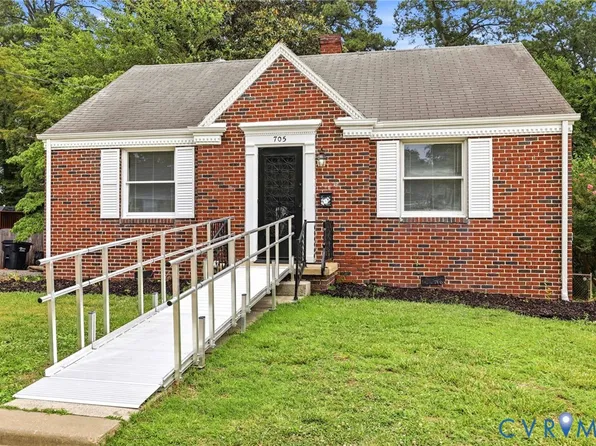 705 Elko Ave, Colonial Heights, VA 23834