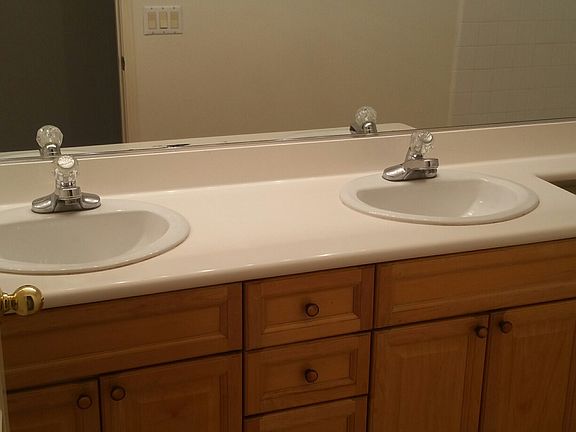 5th image of 23730 Hathaway Dr