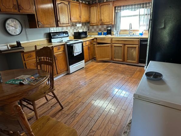 1112 Dividing Ridge Rd N, Sadieville, KY 40370